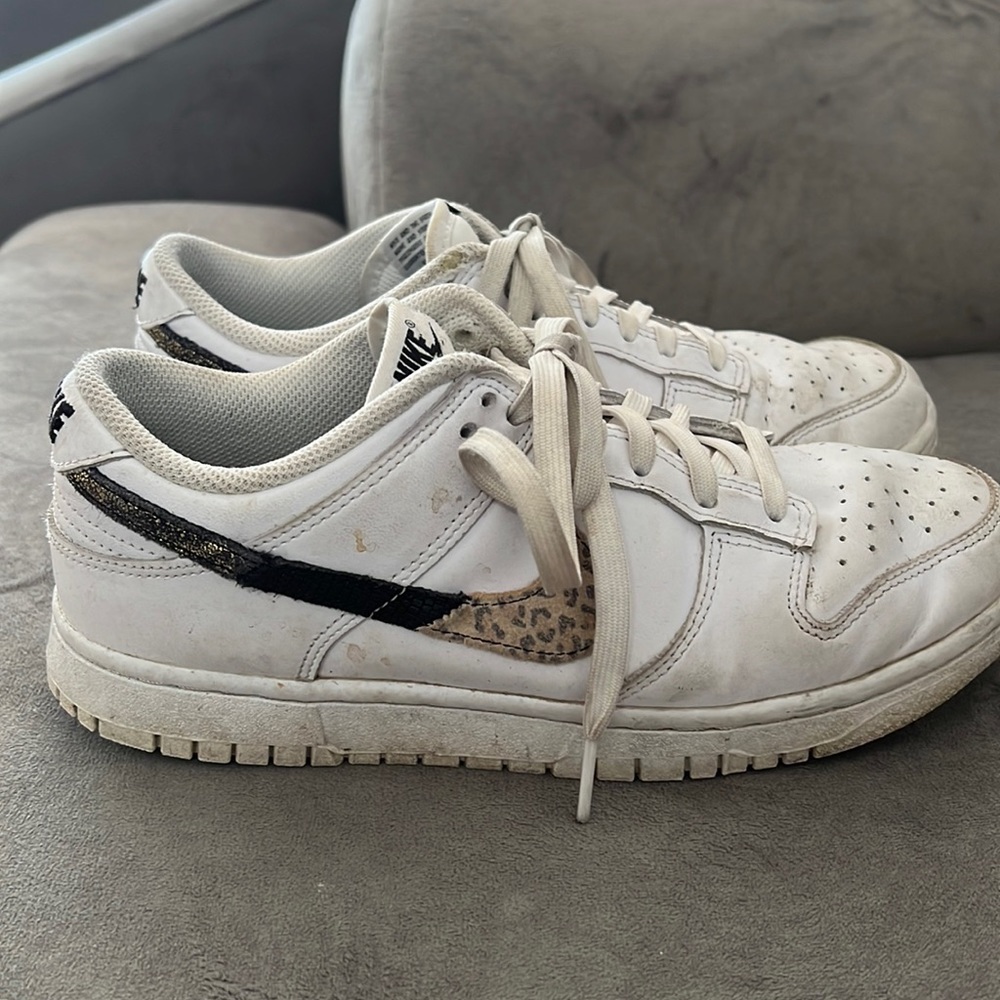 Nike women’s dunk low white leopard size 8 used